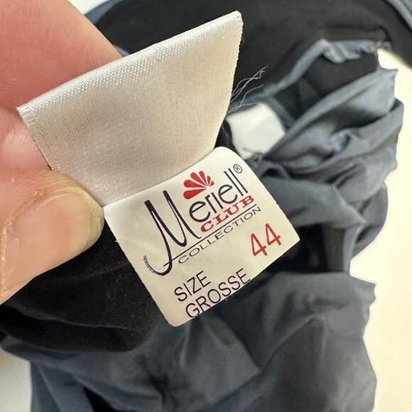 Luxury Meriell Club Collection Monokini - Made in Italy - Size 44 Italy (US 12) - Picture 7 of 7